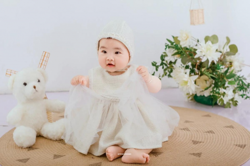 丹东孕妇几个月开始显怀